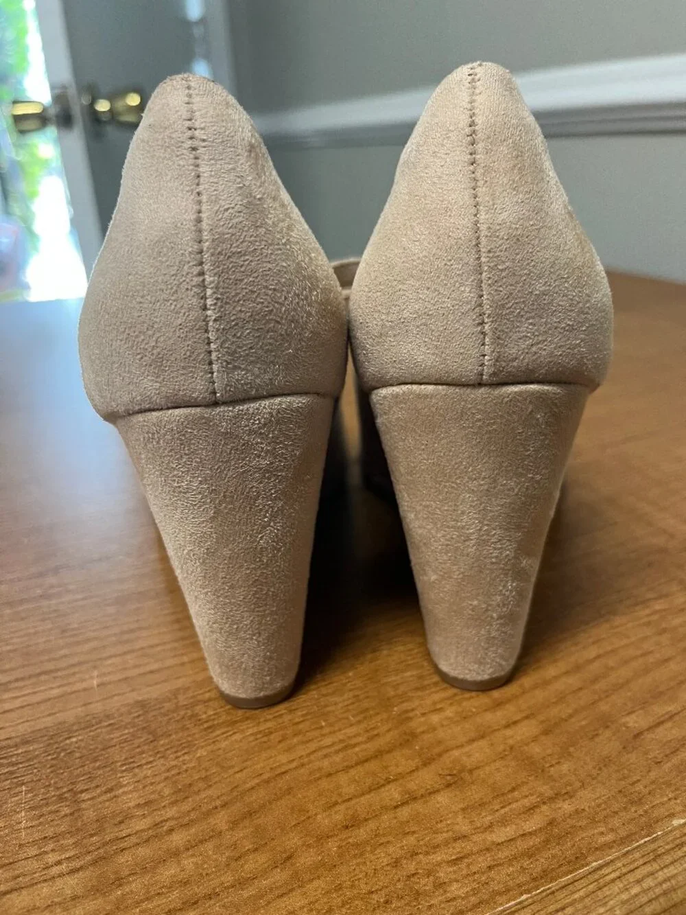 *NEW* Coutgo Womens Wedge Pumps, SZ 6.5, Color Khaki